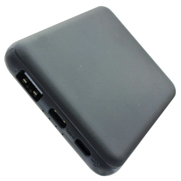 Powerbank Li-Polymer met 5000 mAh, LED-indicator, micro-USB en USB-C-uitgang inclusief USB-C-synchronisatie en oplaadkabel 1 meter